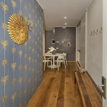 Le Dimore Del Borgo Апарт-готель 3*